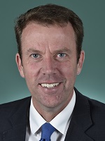 Official portrait of Dan Tehan