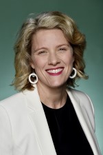 Official portrait of Clare O'Neil