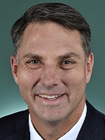 Official portrait of Richard Marles