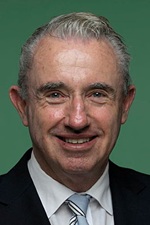 Official portrait of Kevin Hogan